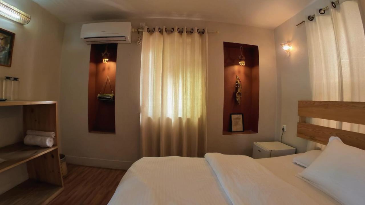 Omana Hotel Kathmandu Bagian luar foto